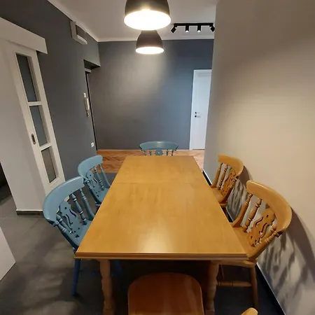 Dalmatinska Apartament *